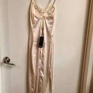 NASTY GAL MAXI SATIN DRESS// NEW W/TAGS// size 4